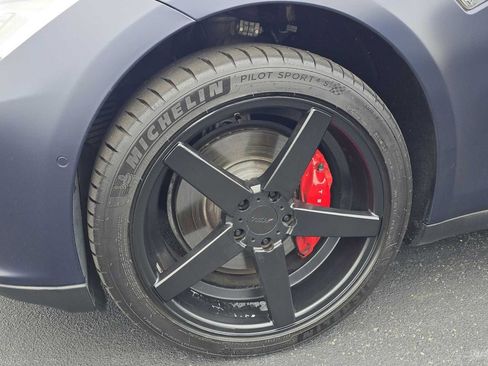 Used 2015 Tesla Model S P85D image 13