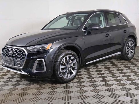 Used 2023 Audi Q5 2.0T Premium Plus w/ Premium Plus Package AWD/4WD image 10