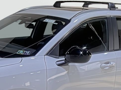 New 2026 Nissan Kicks SV image 8