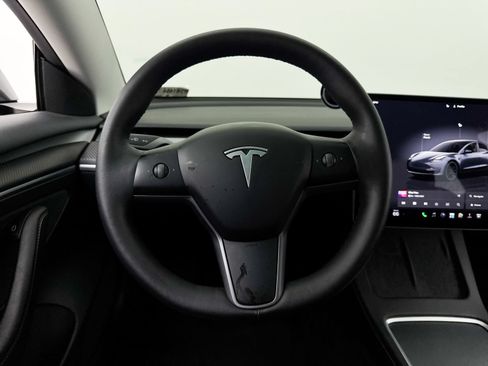 Used 2023 Tesla Model 3 Standard Range RWD image 35