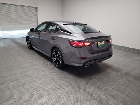 Used 2023 Nissan Sentra SR w/ SR Premium Package FWD image 5