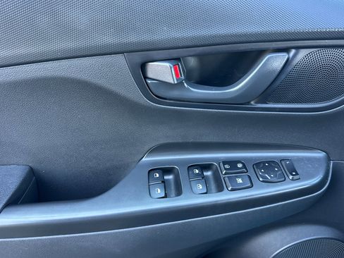 Used 2023 Hyundai Kona SEL AWD/4WD image 11