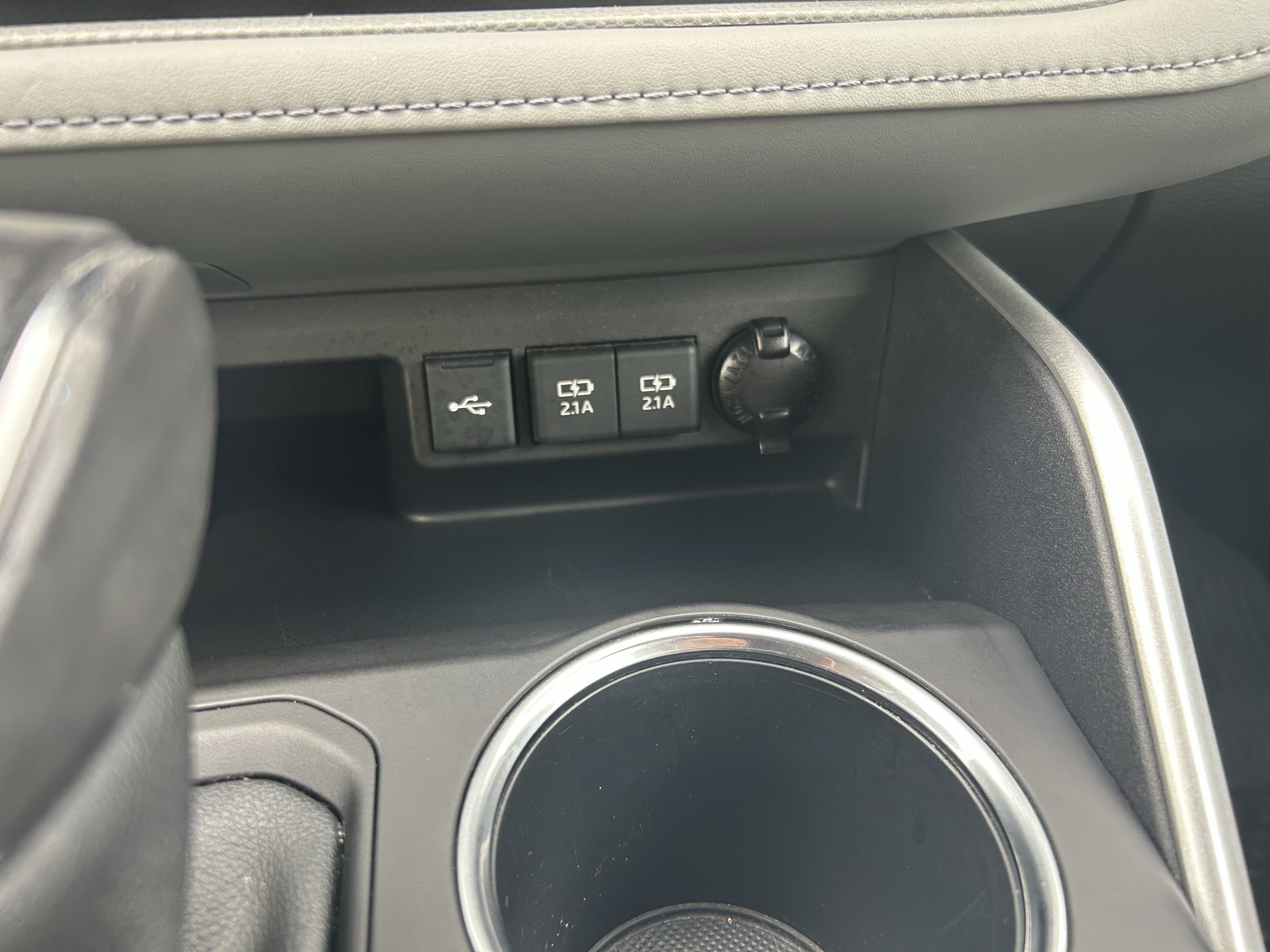 Certified 2021 Toyota Highlander XLE AWD/4WD image 26
