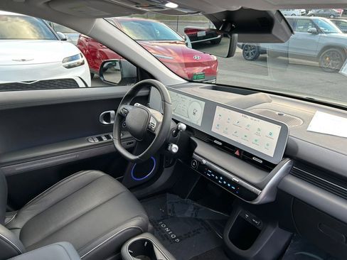 Used 2024 Hyundai Ioniq 5 Limited image 44