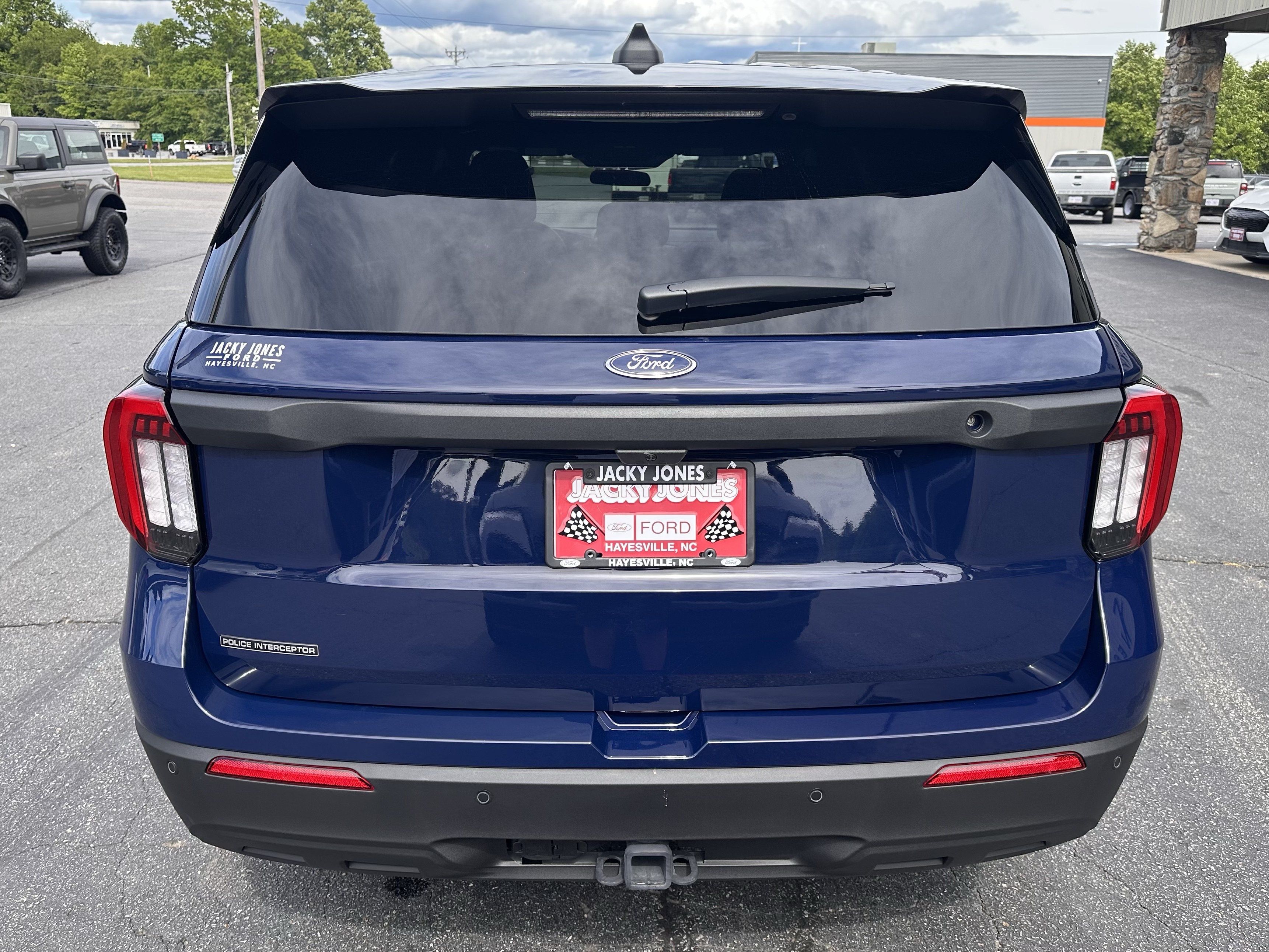 Used 2025 Ford Explorer 4WD Police Interceptor image 8