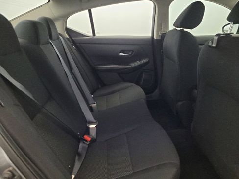 Used 2022 Nissan Sentra S FWD image 19