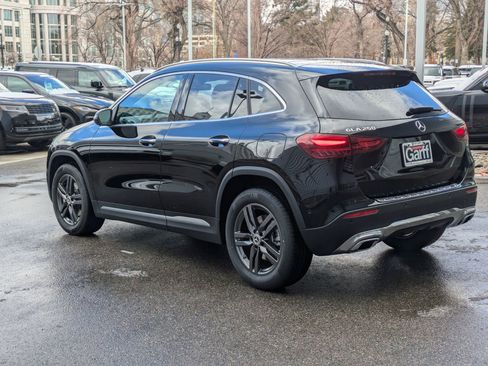 New 2025 Mercedes-Benz GLA 250 4MATIC image 5