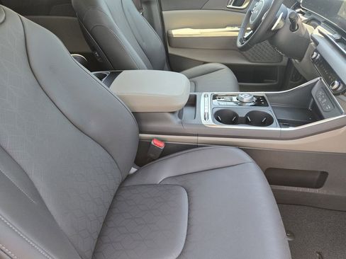 New 2026 Kia Carnival SX FWD image 10