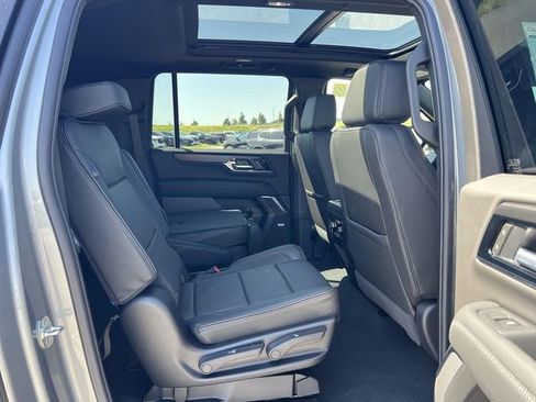 New 2026 GMC Yukon XL Denali w/ Sun & Power Step Package image 25