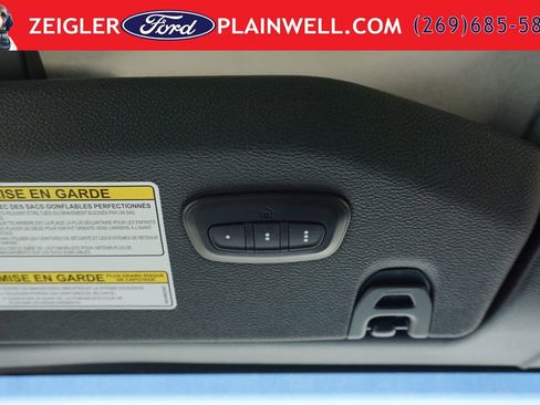 Used 2023 Jeep Wrangler Unlimited Sahara w/ Cold Weather Group AWD/4WD image 30