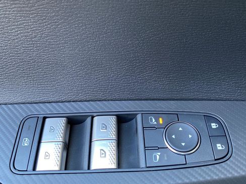 New 2026 Mitsubishi Outlander LE AWD/4WD image 16