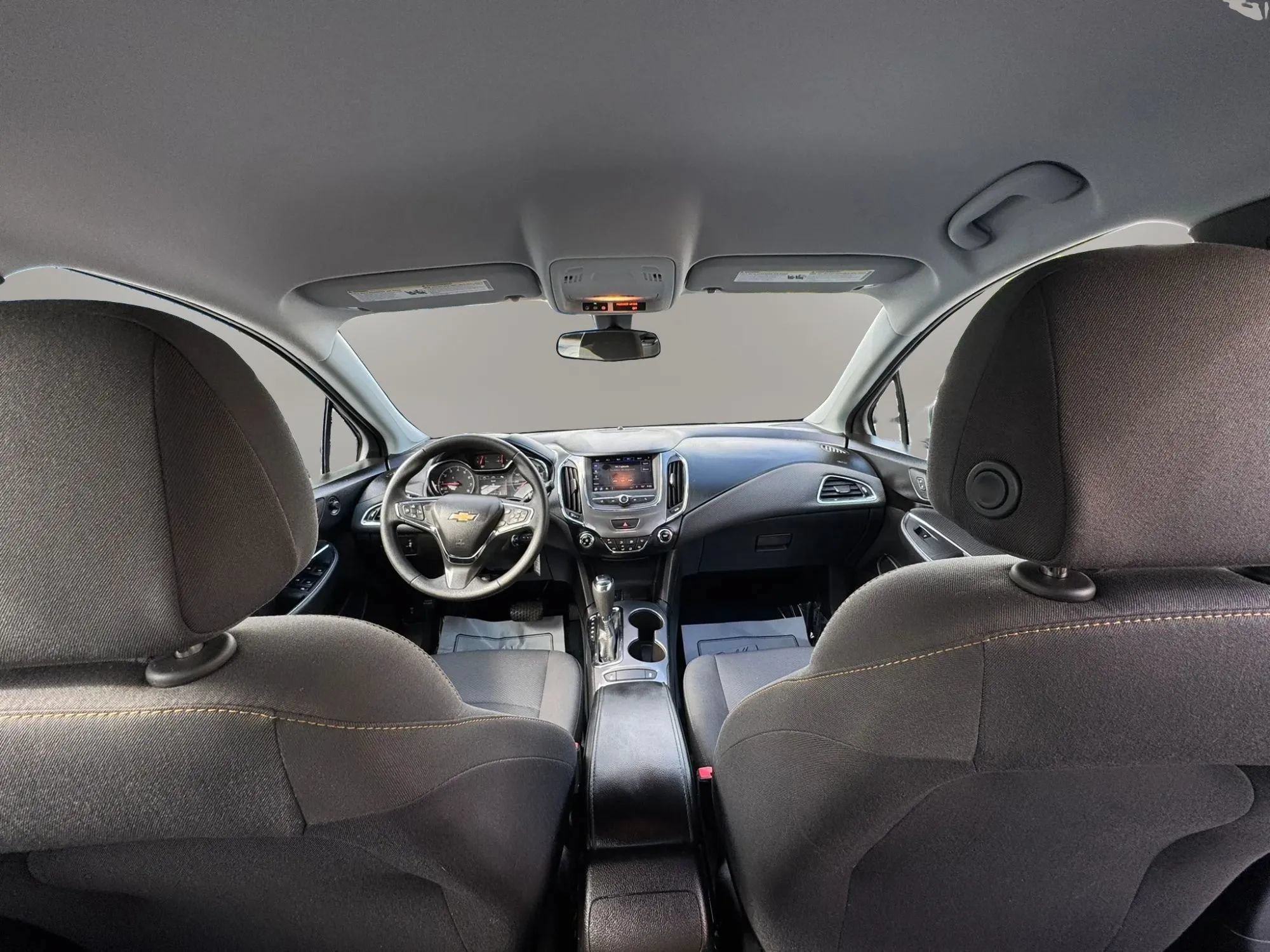 Used 2019 Chevrolet Cruze LS w/ LS Convenience Package FWD image 14