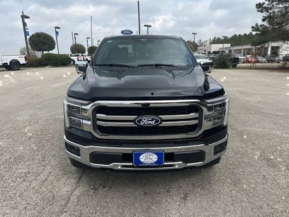 New 2025 Ford F150 Lariat w/ Equipment Group 501A Mid