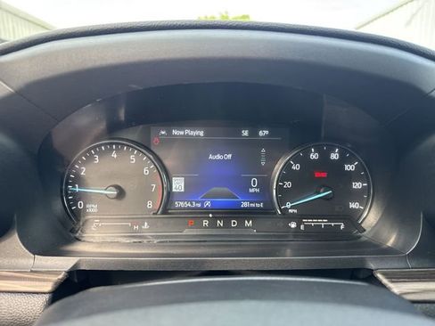 Used 2020 Ford Explorer Limited w/ Class III Trailer Tow Package RWD image 21