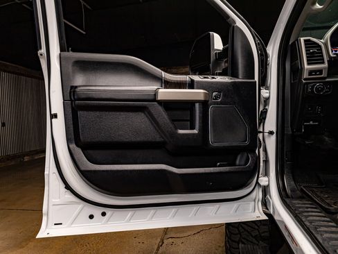 Used 2021 Ford F450 Lariat w/ Lariat Ultimate Package image 30