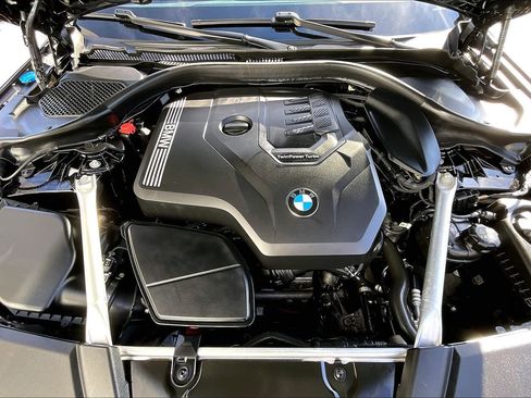 Used 2023 BMW 530i w/ Convenience Package RWD image 10