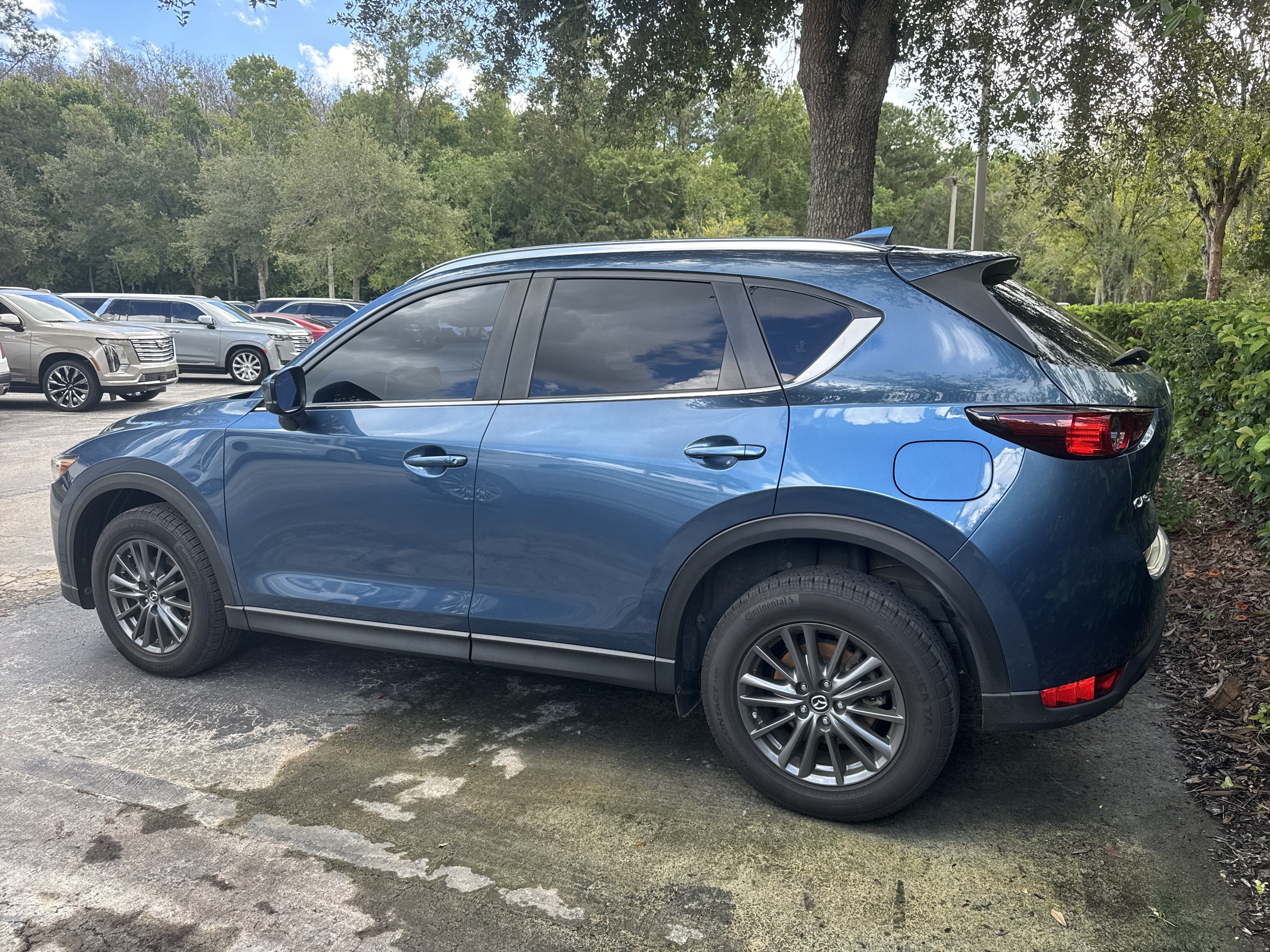 Used 2020 MAZDA CX-5 Touring FWD image 2