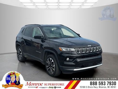 Used 2022 Jeep Compass Limited image 1