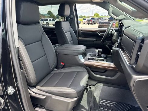 Used 2026 Chevrolet Silverado 1500 RST w/ RST All Star Premium Package AWD/4WD image 13