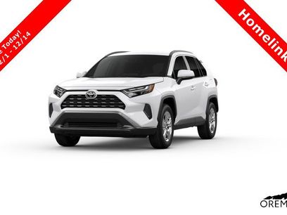 New 2025 Toyota RAV4 XLE