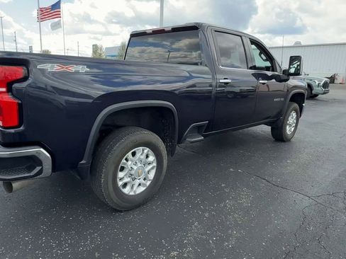Used 2024 Chevrolet Silverado 2500 LTZ AWD/4WD image 8