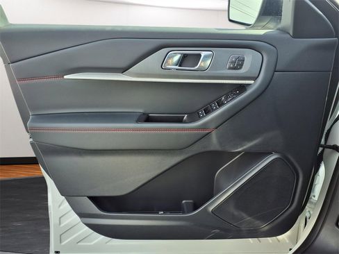 New 2026 Ford Explorer ST-Line image 16