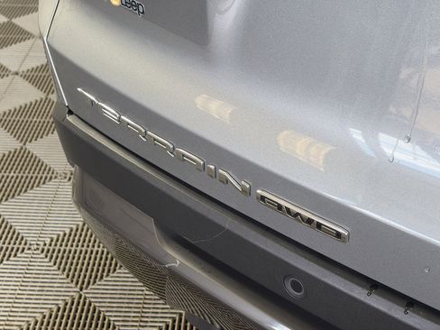 Certified 2025 GMC Terrain Elevation image 20