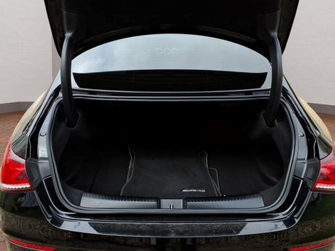 Used 2022 Mercedes-Benz CLA 250 image 36