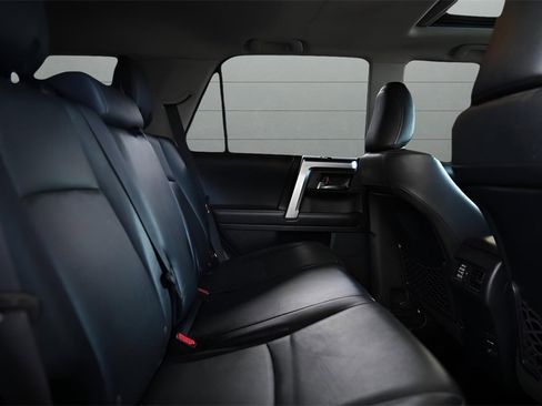 Used 2019 Toyota 4Runner Limited image 24