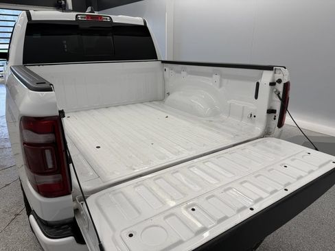Used 2023 RAM 1500 Laramie AWD/4WD image 17