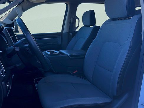 Used 2019 RAM 1500 Big Horn AWD/4WD image 24