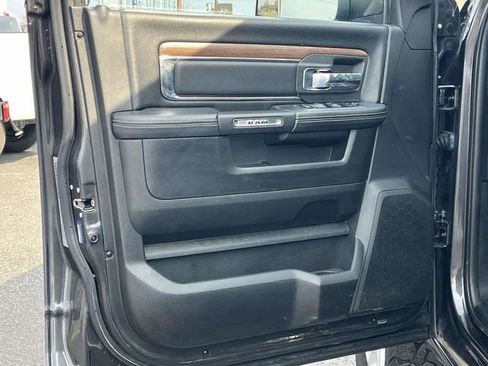 Used 2018 RAM 2500 Laramie image 14