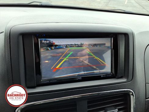 Used 2016 Dodge Grand Caravan SXT w/ Rear Park Assist Package FWD image 10