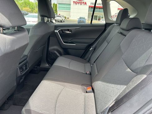 Used 2025 Toyota RAV4 XLE w/ Convenience Package image 13