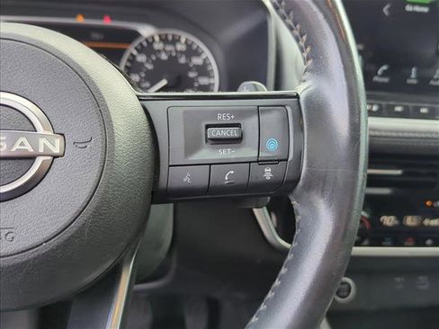 Used 2023 Nissan Rogue SL w/ SL Premium Package image 18