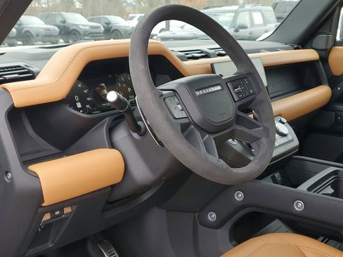 Used 2024 Land Rover Defender 110 Carpathian Edition image 8