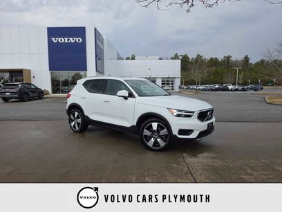 Used 2020 Volvo XC40 T5 Momentum w/ Protection Package Premier
