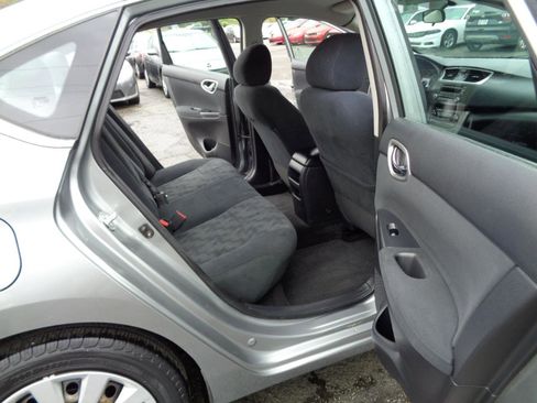 Used 2013 Nissan Sentra FE+ SV image 17