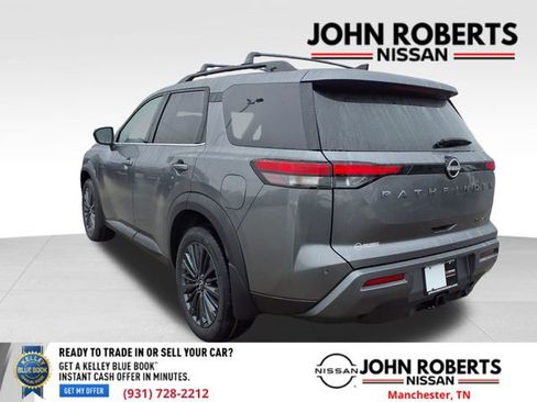 New 2026 Nissan Pathfinder SL AWD/4WD image 16