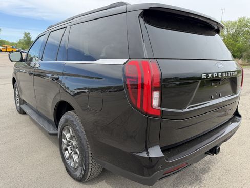 New 2026 Ford Expedition XL AWD/4WD image 3