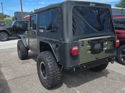Used 2004 Jeep Wrangler 4WD image 4