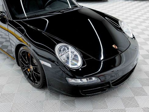 Used 2005 Porsche 911 Carrera S RWD image 17