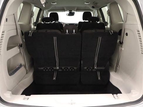 Certified 2023 Chrysler Voyager LX FWD image 19