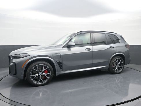 New 2026 BMW X5 xDrive50e w/ M Sport Package image 4