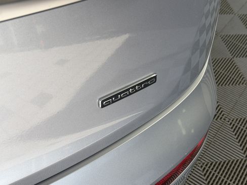 Used 2023 Audi Q5 2.0T Premium Plus AWD/4WD image 17
