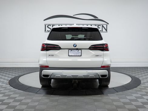 Used 2026 BMW X5 xDrive40i w/ Premium Package image 6