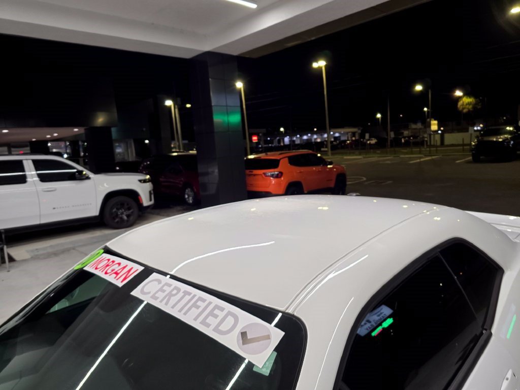 Used 2020 Dodge Challenger SXT RWD image 11