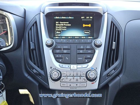 Used 2015 Chevrolet Equinox LTZ image 15