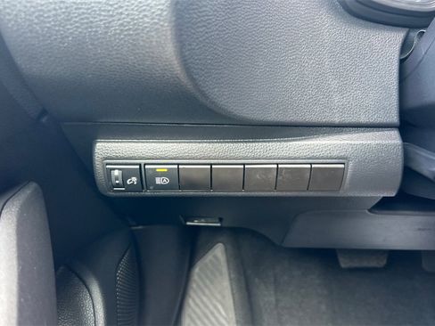 Certified 2025 Toyota Corolla LE image 29