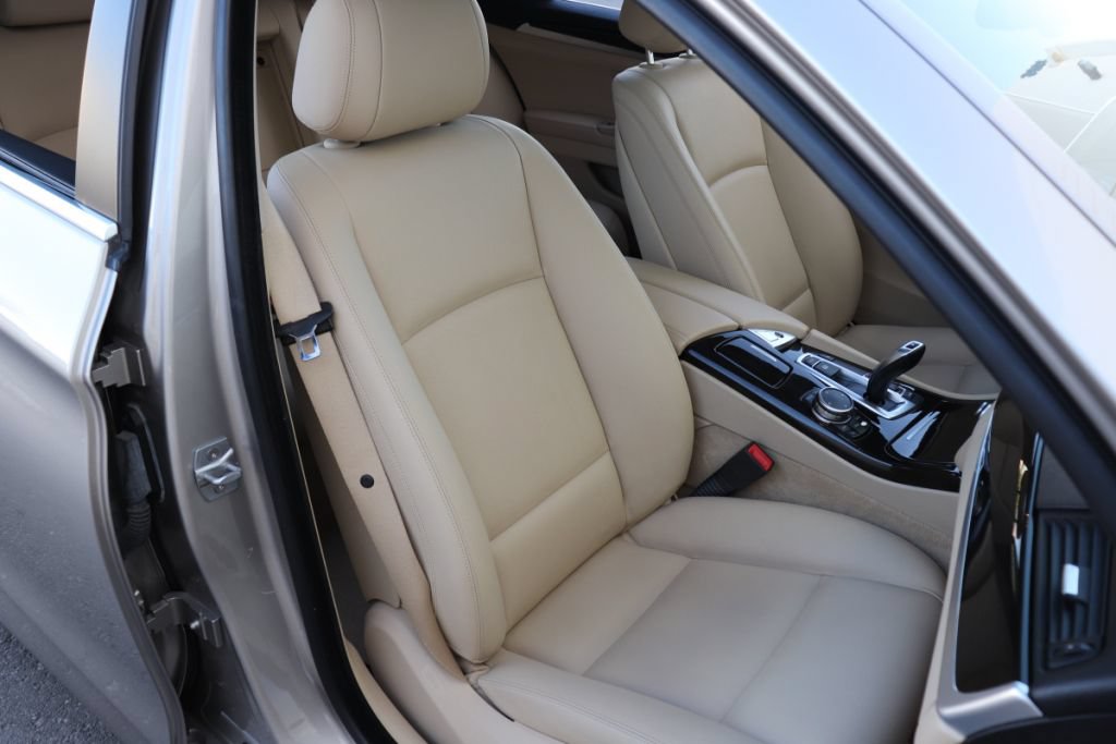 Used 2015 BMW 528i Sedan RWD image 34